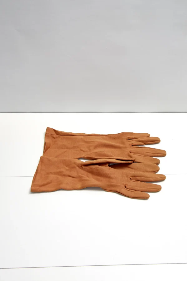 Vintage Brown Gloves - Image 2