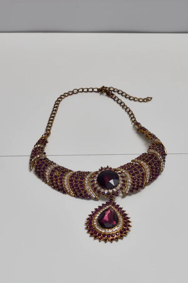 Vintage Rhinestone Necklace - Image 4