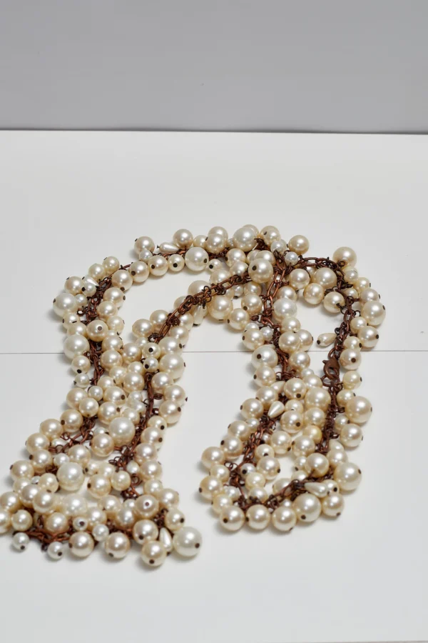 Vintage Faux-Pearl Necklace - Image 3