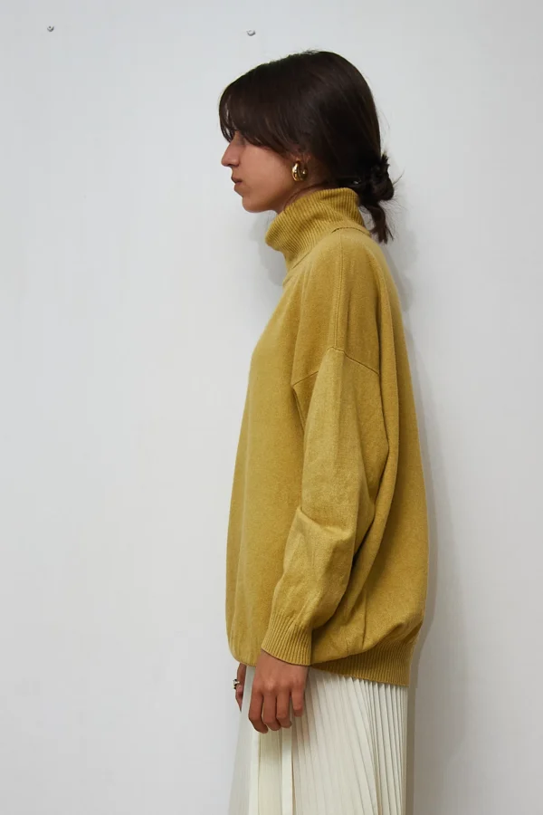 Vintage Cashmere Turtleneck Mustard - Image 3